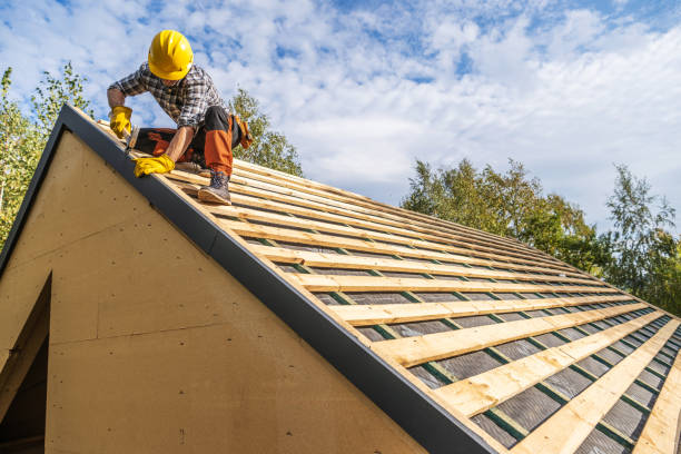 Best Commercial Roofing Services  in St Francis, WI